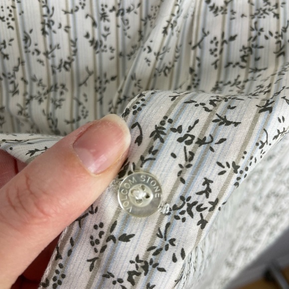 VOLCOM mix print floral skateboard buttons blouse - Picture 7 of 8